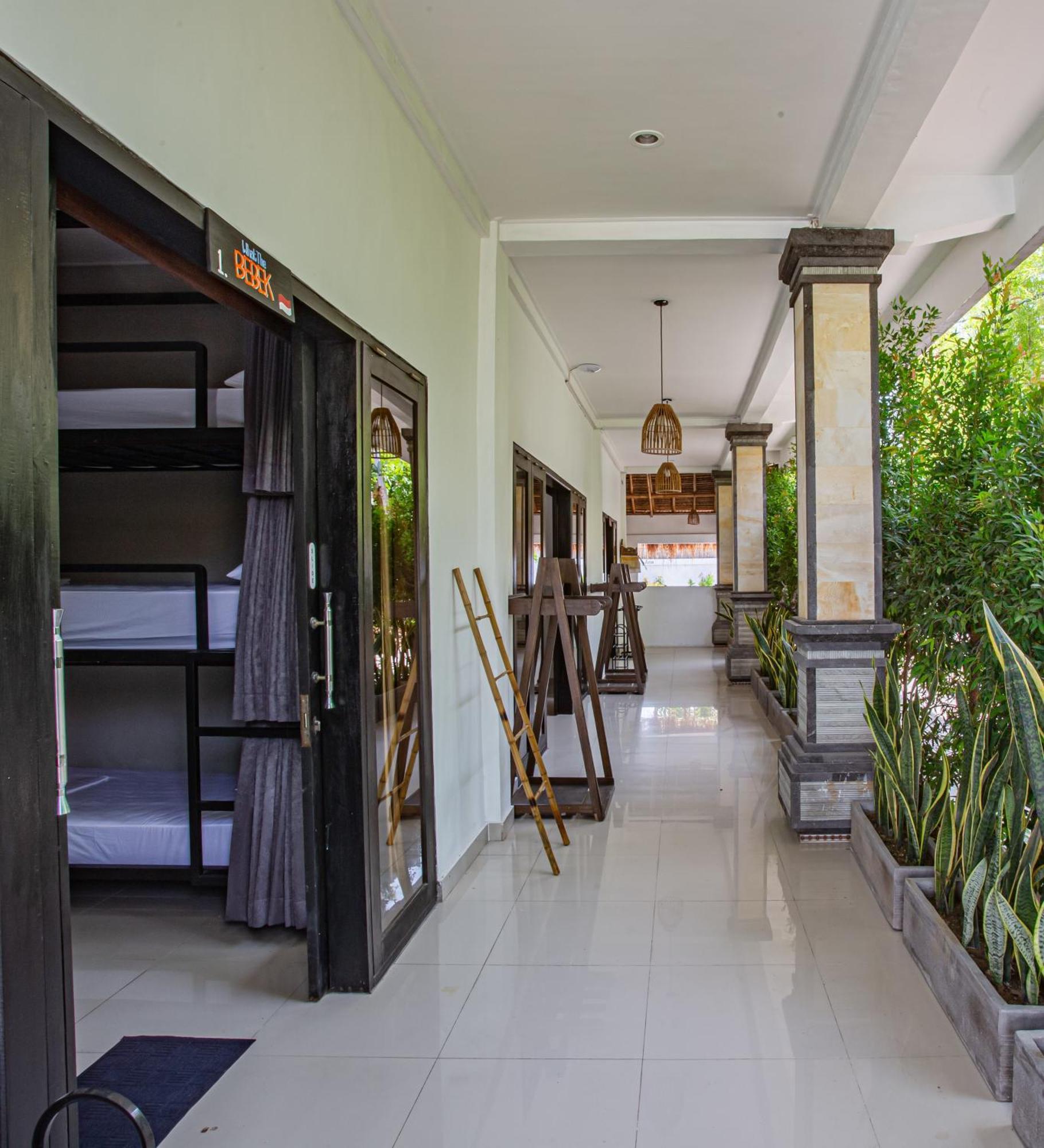 What The Duck Backpackers Canggu Zewnętrze zdjęcie
