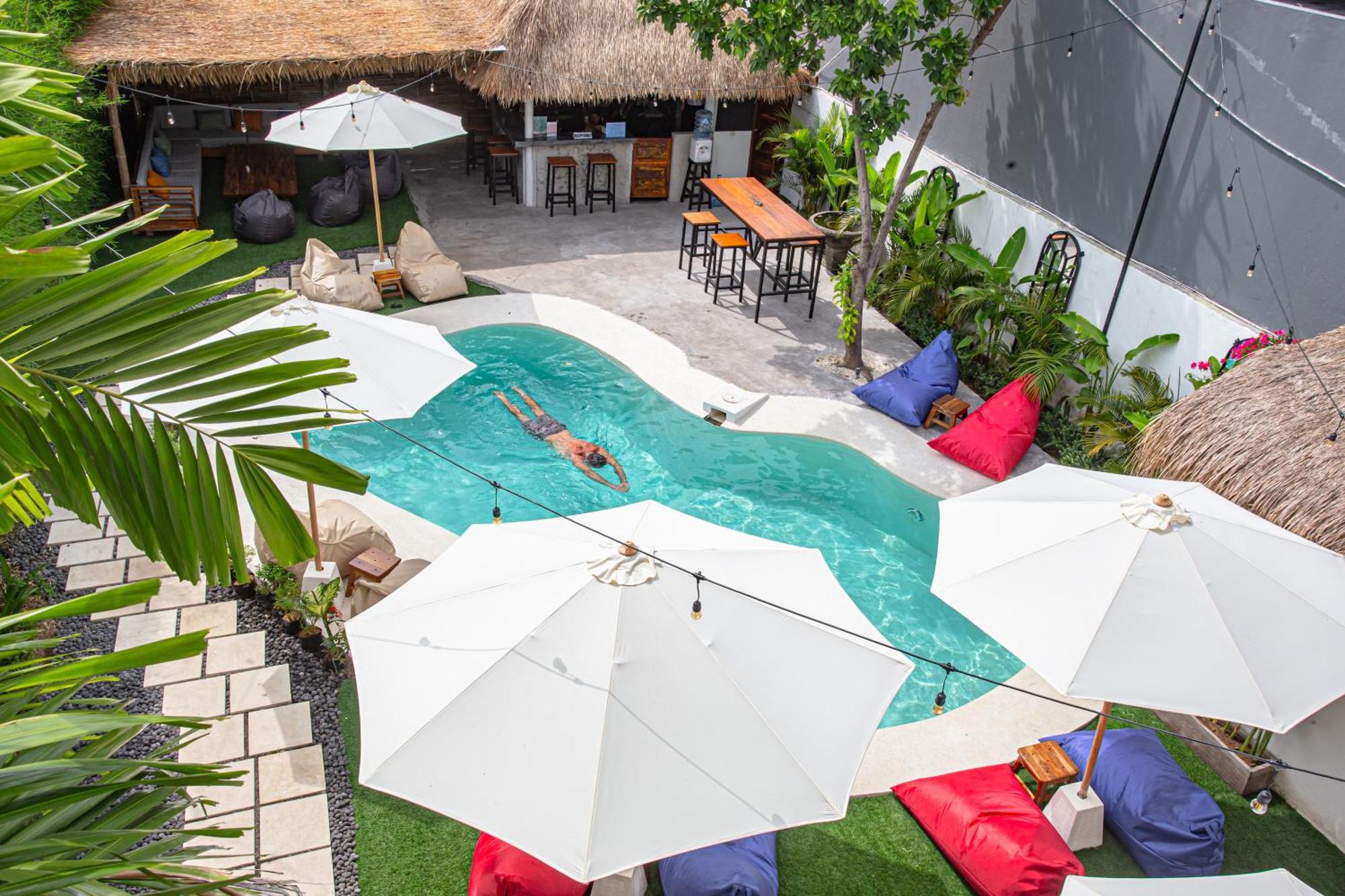 What The Duck Backpackers Canggu Zewnętrze zdjęcie