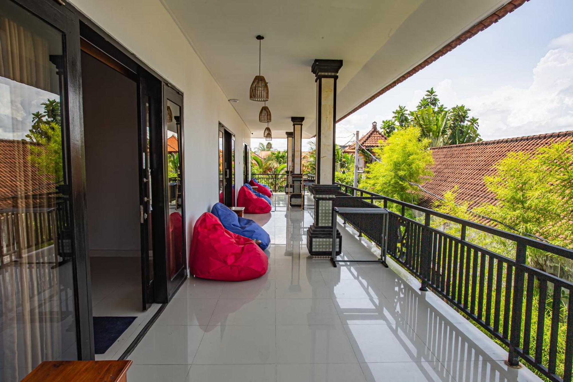 What The Duck Backpackers Canggu Zewnętrze zdjęcie