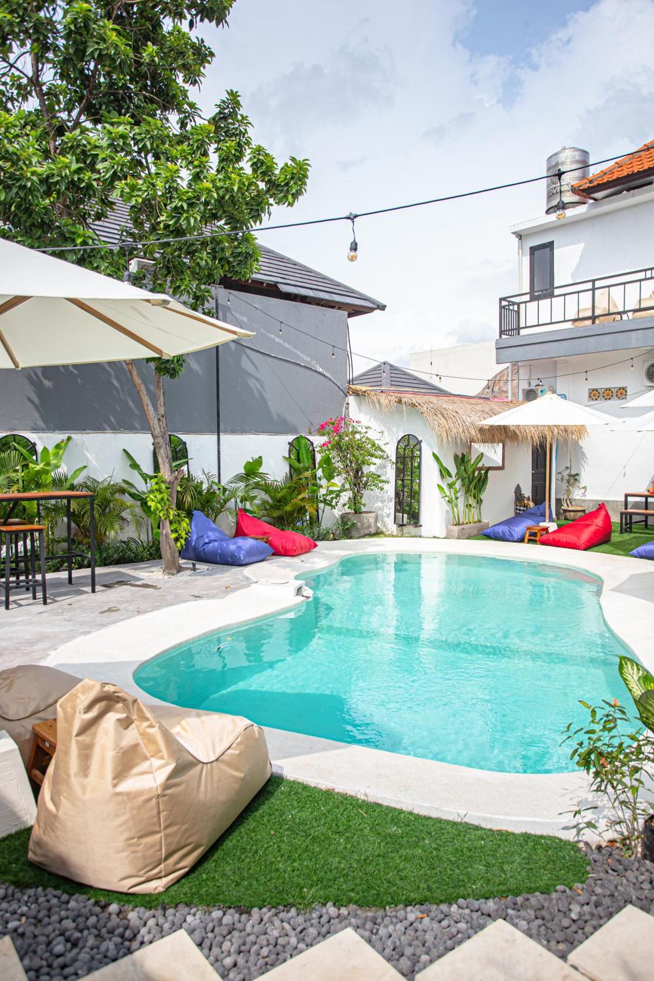 What The Duck Backpackers Canggu Zewnętrze zdjęcie